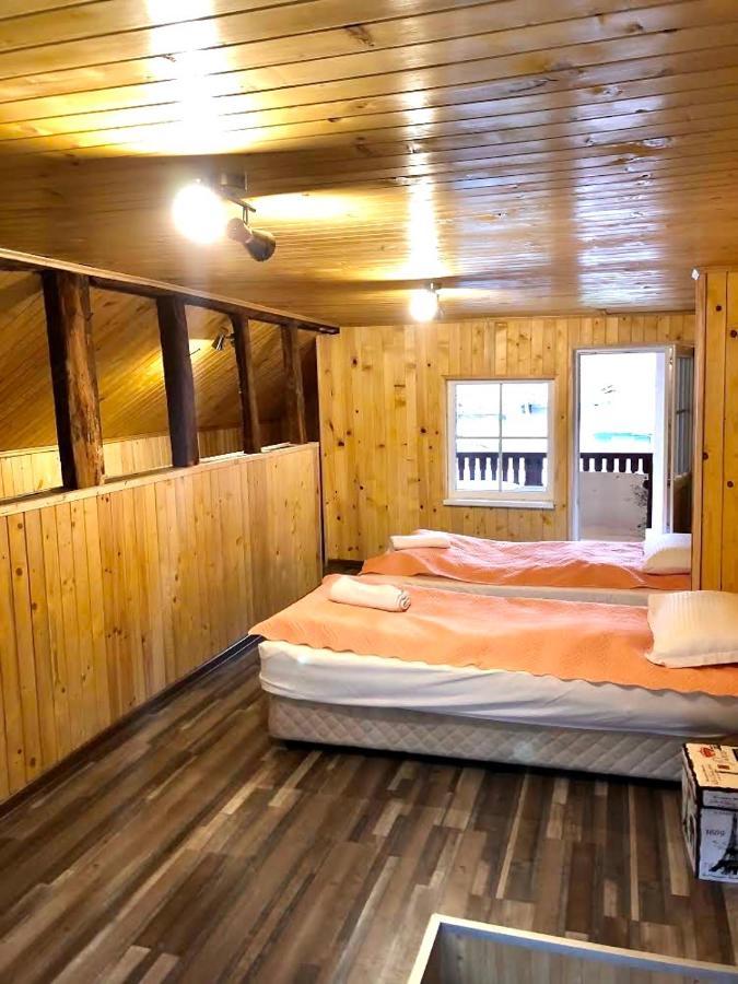 Отель Цяла Ваканционна Къща- Florina Houses Goranovtsi Экстерьер фото