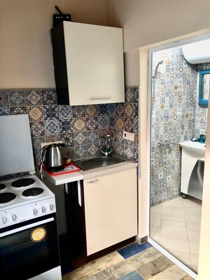 Отель Цяла Ваканционна Къща- Florina Houses Goranovtsi Экстерьер фото